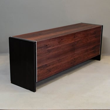 Mid Century 6 Drawer Rosewood Sideboard / Dresser
