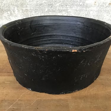 Black Flower Pot (Seattle)