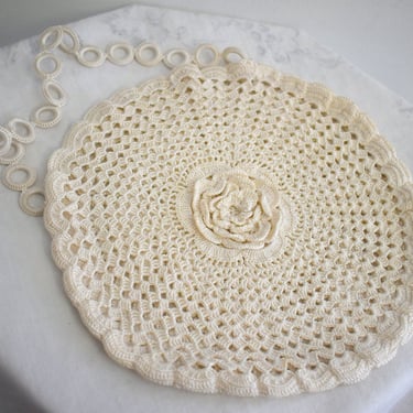 Edwardian Cream Crochet Circle Purse 