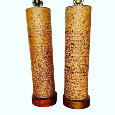 Pair of American Mid-Century Modern Ceramic Column Table Lamps Walnut Bases