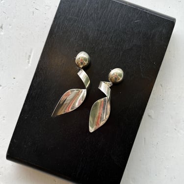 1970s Mexican Silver Curl Drop Earrings 