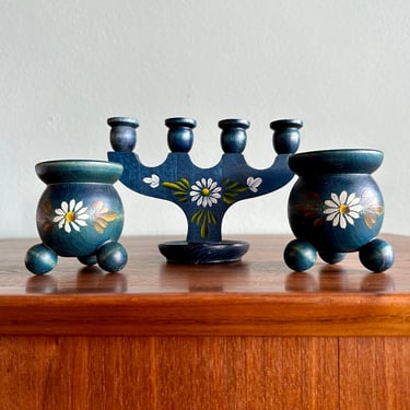 Vintage Swedish folk art candleholder set / blue floral hand-painted wood candlestick holders 