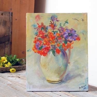 Vintage still life painting on canvas / 1940s painting / flowers in vase oil painting / brocante decor / cottage decor / vintage artwork 