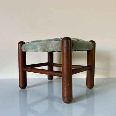 Vintage Farmhouse Wood Footstool With Needlepoint Upholstery 