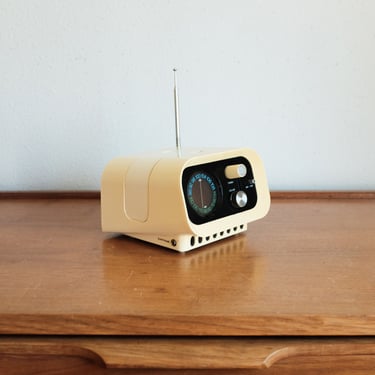 Vintage Radio Concept 2000 Roomate 03 