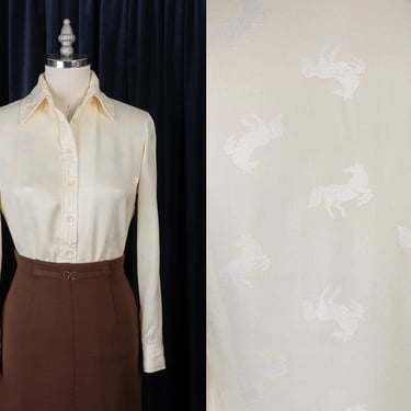 Vintage 1970s VIVO by Susan Thomas Horse Pattern Ivory Silky Jacquard Button Down Blouse 