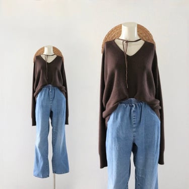 chocolate pullover sweater - vintage unisex brown v neck acrylic minimal minimalist casual 