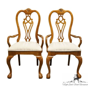 Set of 2 THOMASVILLE FURNITURE Fisher Park Collection Dining Arm Chairs 24921-832 