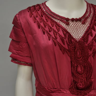 1910s deep burgundy silk dress with lacework S-L 