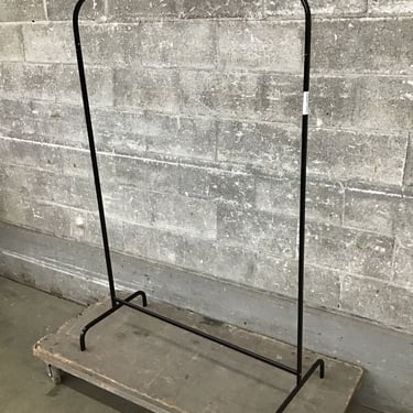 Black Garment Rack (Seattle)