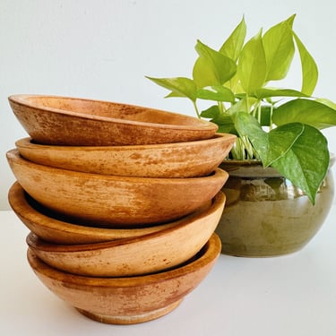 Vintage Munising Bowls: Set of 6 Small Bowls