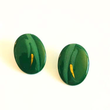 Vintage Green Oval Earrings 