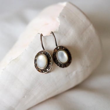 mother of pearl + sterling drop earrings - vintage womens dangle wire silver 