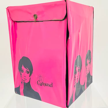 Vintage 1960s Groovy MOD Pink Travel Case Bag GoGo Girl Jet setter Twiggy Carousel Wig Hat Carry Tote Box 