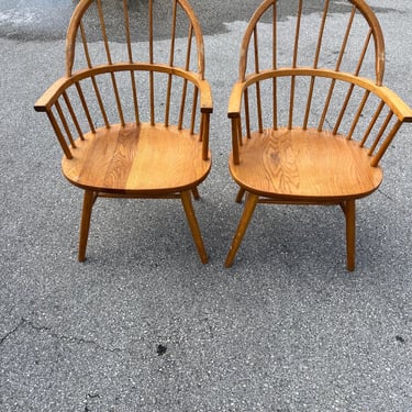 Vintage mid century  wood chair spindle back windsor style bent wood solid wood chair 