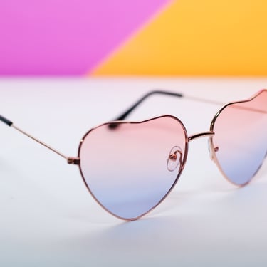 Retro Sunset Fade Heart Sunglasses Wire Rim 