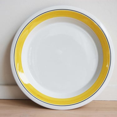 Scandinavian Modern Arabia Finland Faenza Yellow Dinner Plate 