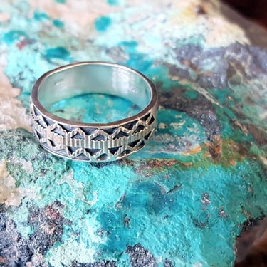 Sterling Incised Band~Sterling Silver 925~Vintage Band~Vintage Ring~Geometric Design~Incised Oxidized~US Ladies Sz 7.25-7.5~JewelsandMetals 