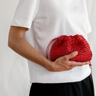 Raffia Pouch Bag, Crochet Raffia Handbag, Short Strap Crossbody, Summer Wrist Bag, Minimal Straw Bag, Red Mini Bag — The Aster Raffia Pouch 