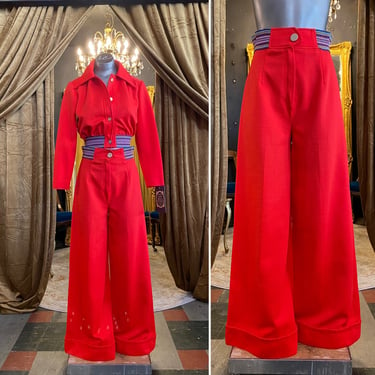1970s pantsuit, red polyester, vintage 2 piece pant set, rainbow stripes, wide leg pants, cropped jacket, size small, bellbottoms, mod, 26 