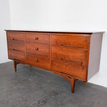 Mid-Century Modern Walnut 9-Drawer Lowboy Dresser with Inset Pulls 