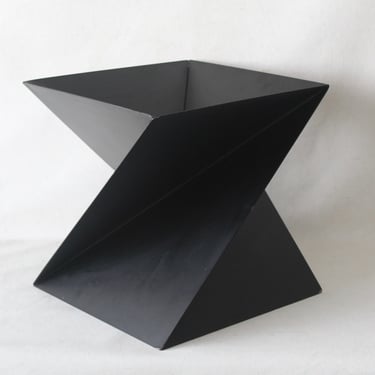 Ronald Willemsen for Metaform Style Postmodern Matt Black Metal Origami Side Coffee Table Base 