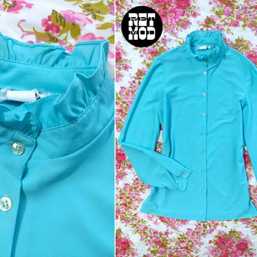 Pretty Vintage 70s Light Turquoise Long Sleeve Blouse with Ruffle Collar 