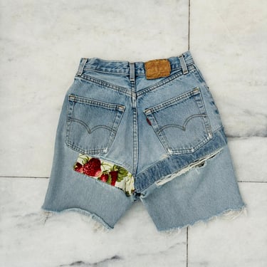 Vintage Levi’s Denim Bermuda Shorts Strawberry Patch Custom Upcycled High Rise Women 28 