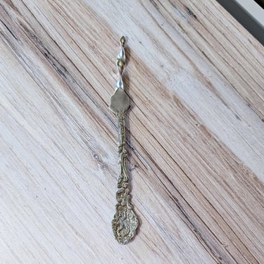 Versailles by Gorham Sterling Silver Twisted Butter Pick, c1888 