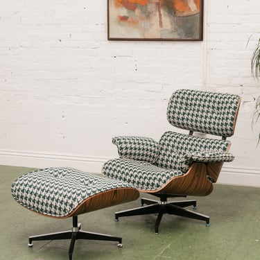 Green Houndstooth Chair & Ottoman