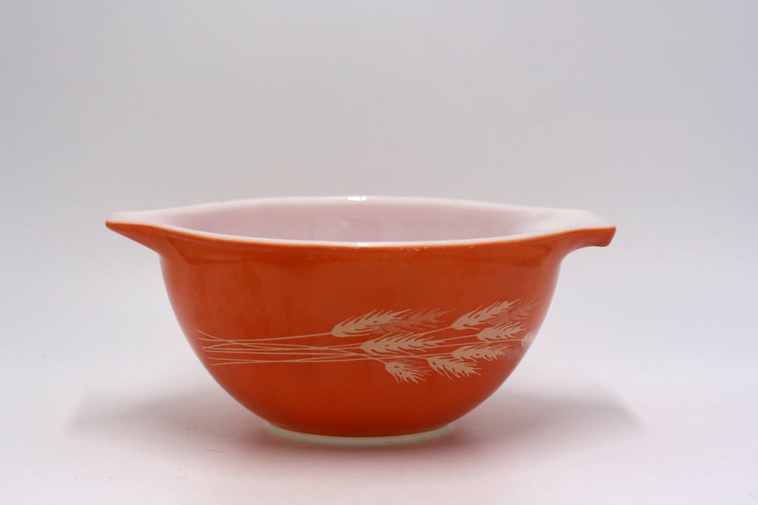 Pyrex vintage #441 Cinderella mixing bowl shops 1 1/2 pint in orange