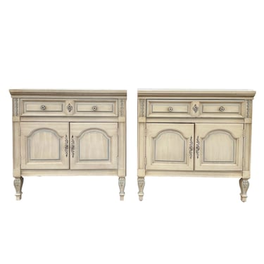 Set of 2 Nightstand Chests 30