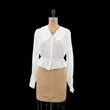 Antique Hearing of Whispering cotton blouse 