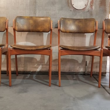 Erik Buch for OD Mobler Teak Danish Modern Dining Chairs Set 4 