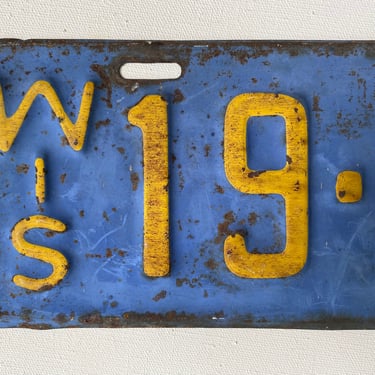 Antique 1931 Wisconsin License Plate, Blue And Yellow, Auto Plate, Antique Automobile Enthusiast 