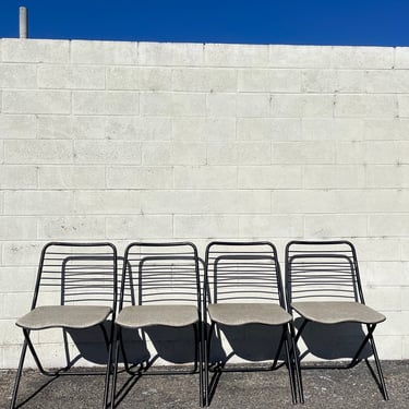 Set of 4 Folding Chairs Metal Vintage Antique  Waiting Room Theater Stadium Seats Row Rustic Farmhouse Primitive Seating Chair Bench Country 