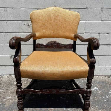 Antique Armchair Chair Carved Wood Traditional Seating Lounge  Accent Captains Seat Victorian Deco Furniture Side Chair Arts and Craft 