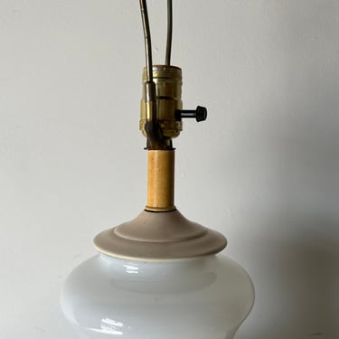 60's Vintage Italian White Murano Glass Table Lamp 