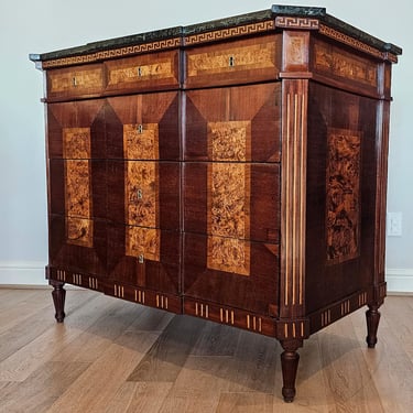 Scarce 18th Century Spanish Neoclassical Marquetry Mahogany Chest Of Drawers Commode 