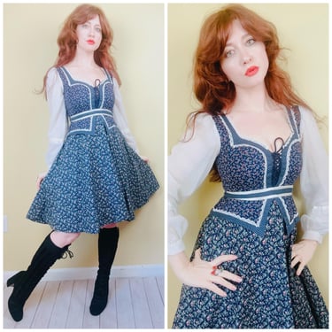 1970s Vintage Gunne Sax by Jessica McClintock Blue Calico Dress / 70s Floral Peplum Waist Lace Up Fit and Flare Prairie Dress / XS - Small 