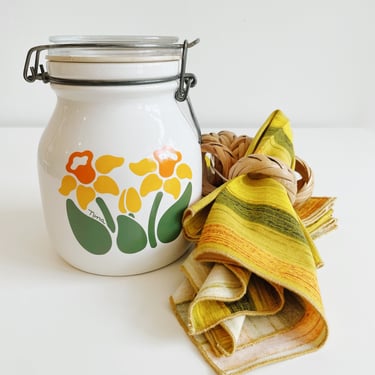Nina Daffodil Canister Jar