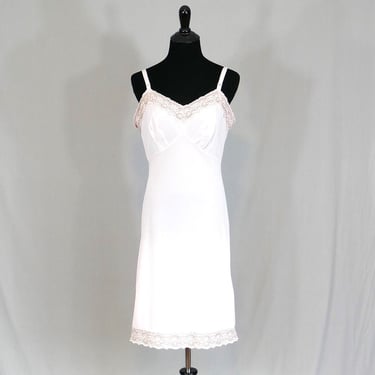 60s 70s Pale Pink Nylon Slip - Pink & Taupe Lace Trim - Full Dress Slip - Vintage 1970s 1980s - S Size 34 or snug 36 