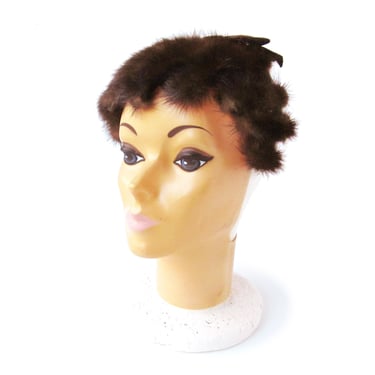 Vintage 1950s Mink Close Fit Hat with Velvet Bow, Winter Hat, Fashion Hat, Brown Fur Hat, Vintage Bride or Bridesmaid, Winter Wedding 