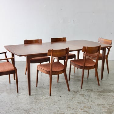 Mid Century Modern Kipp Stewart for Drexel Declaration Dining table 