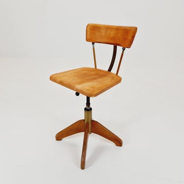 Bauhaus swivel office chair in solid wood By Stoll Giroflex  ,1950s 