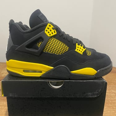 Air Jordan 4 “Thunder” (Sz 10)