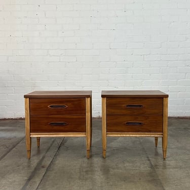 Mid century nighstands by Hooker- pair 