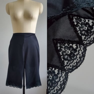 1960's High Waist Van Raalte Petti Pants with Lace Trim - 60s Lingerie - 60s Women's Vintage Size Small 