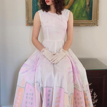 Vintage 90s Cotton Print Sun Dress Sleeveless White Pink Cityscape Print Circle Skirt / S 