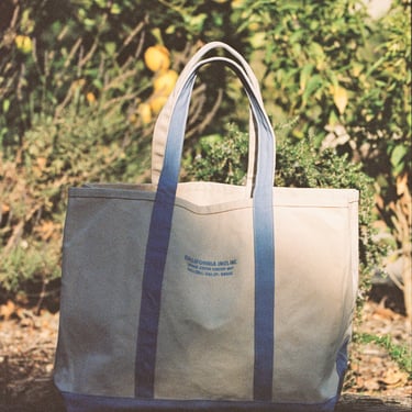Vintage Coach Gallery Signature Zip Tote Retro 2000s | Retrospect